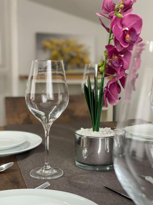 Villa Harmony In Bicester Extérieur photo